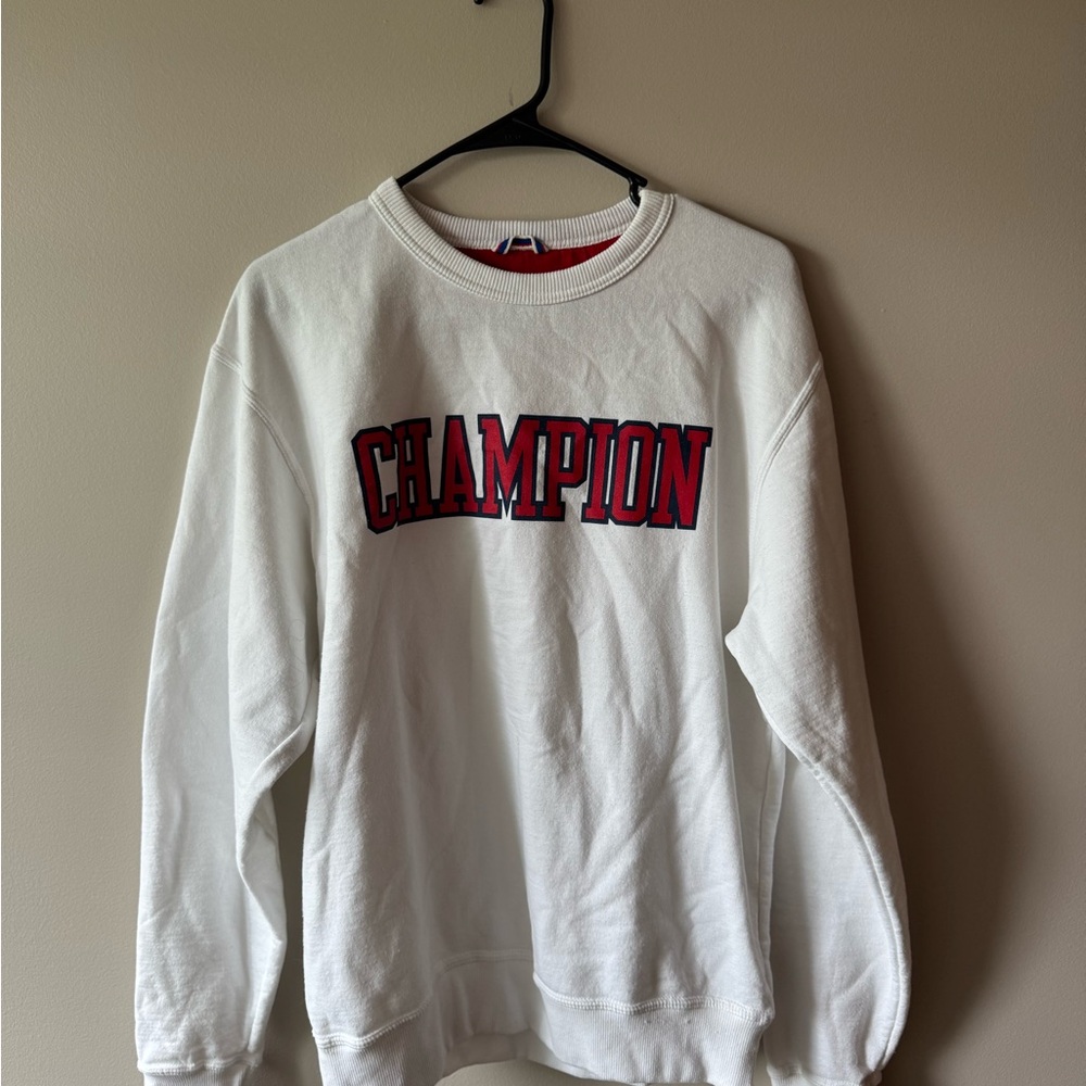 Champion White Crewneck Sweater Classic Style